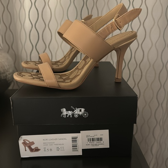 COACH RORI Sandals - Picture 2 of 5
